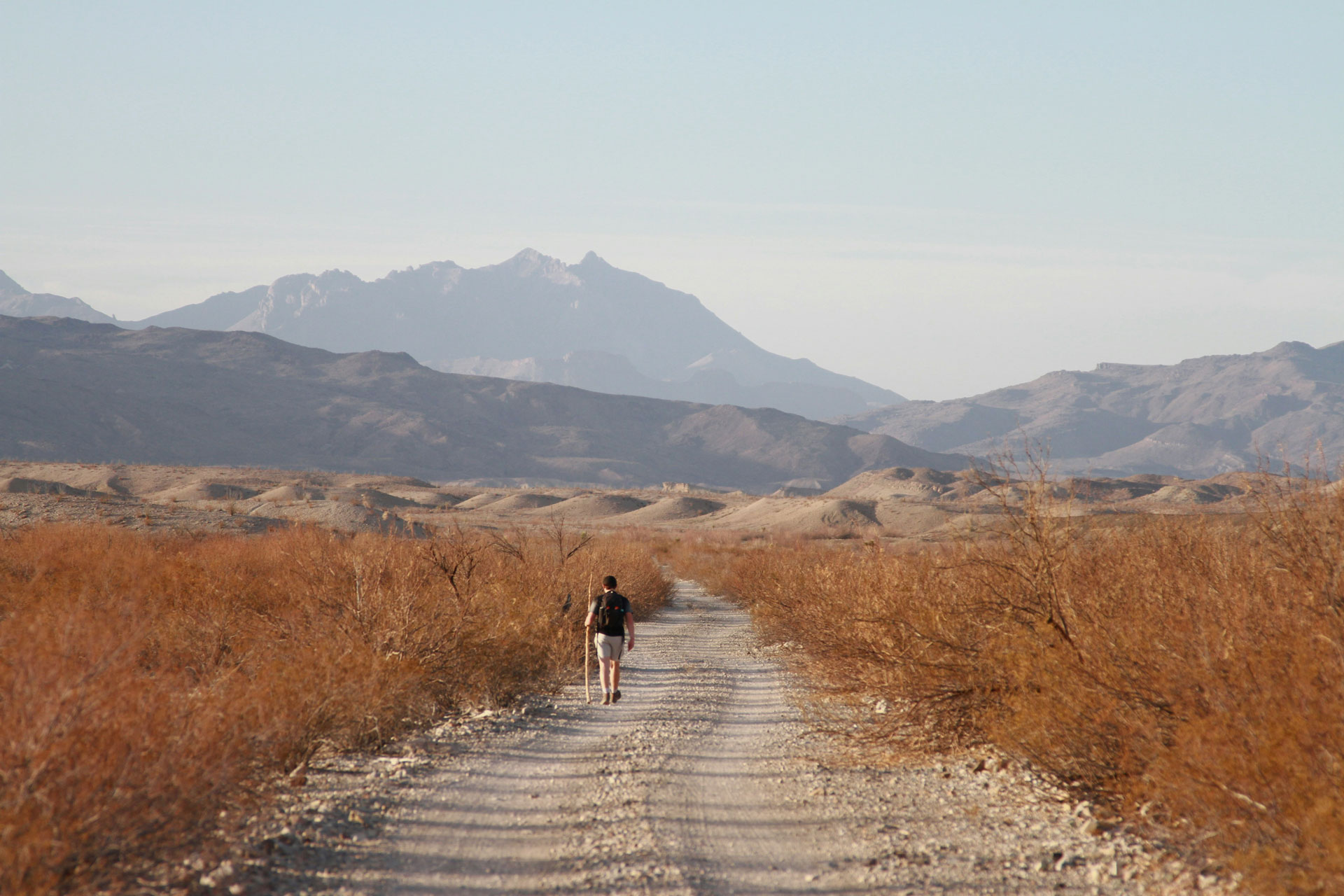 hike desert road